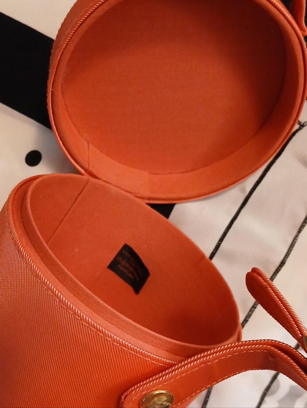Yves Saint Laurent Parfums Lidded Bag/clutch/wrislet- Repurpose For?